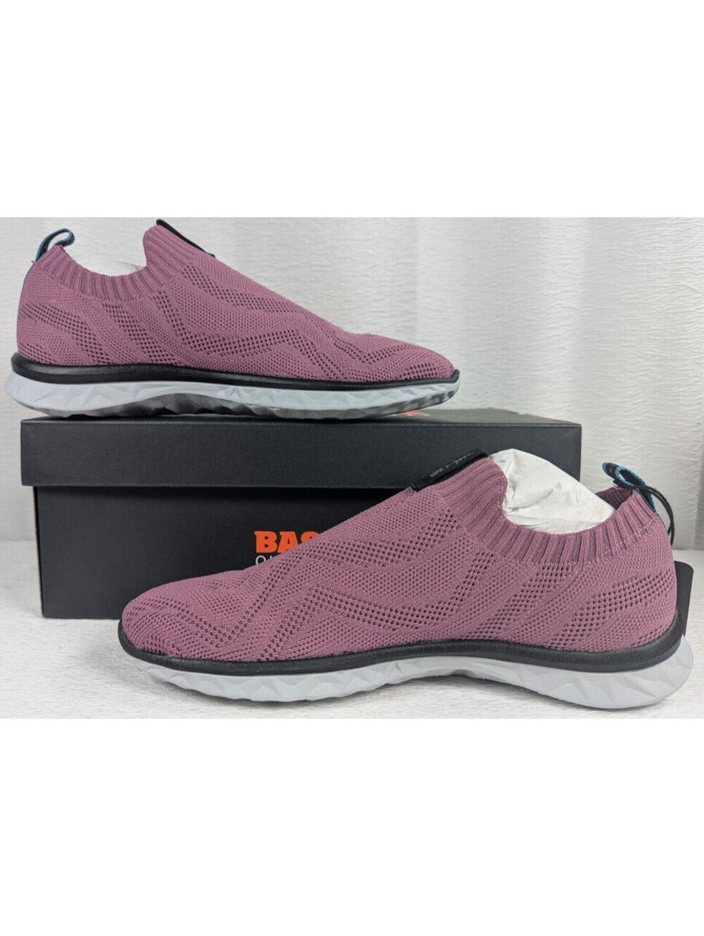 Bass Outdoor - Pull On - Shoes / Sneakers - Hawthorn Rose - Size 8.5 - NO BOX